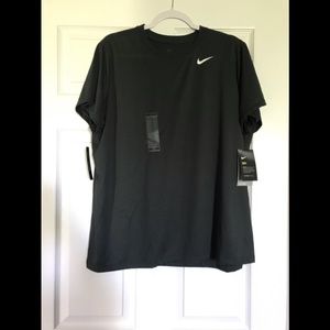 Women’s Nike Dry Shirt